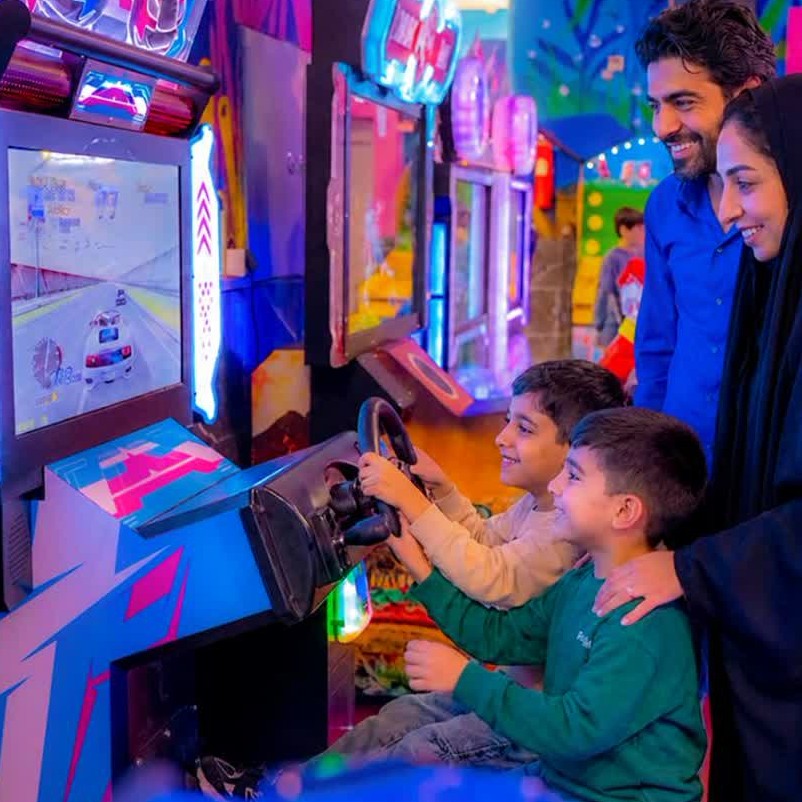 شهربازی رویاتو — شهربازی — قم — مجموعه