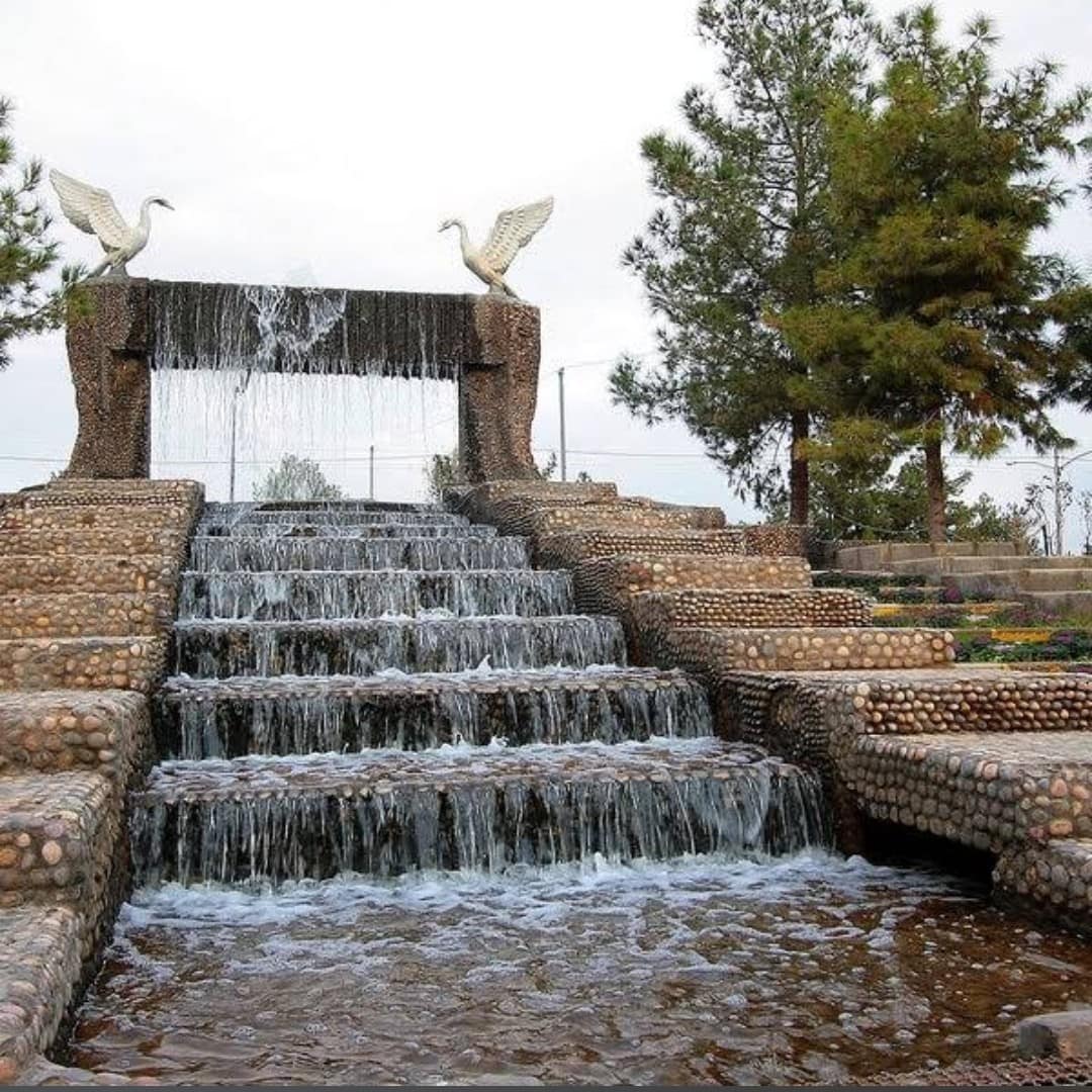 بوستان بنیادی — مرکز رایگان